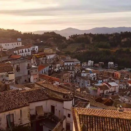 N•73. Stylish Boutique In Basilicata Apartment