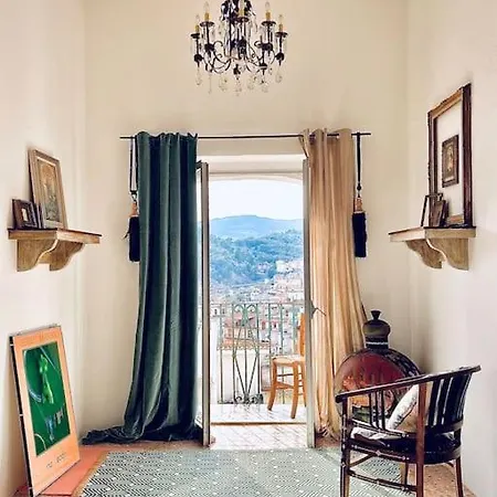 N•73. Stylish Boutique In Basilicata Apartment