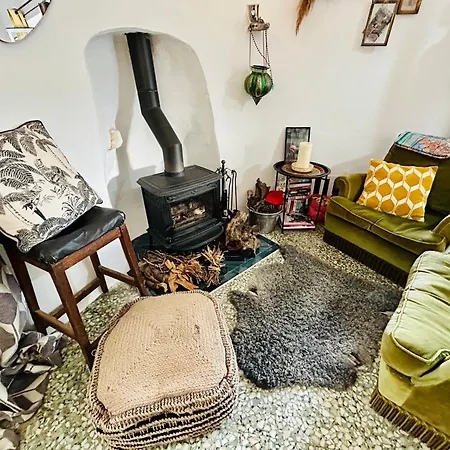 N•73. Stylish Boutique In Basilicata